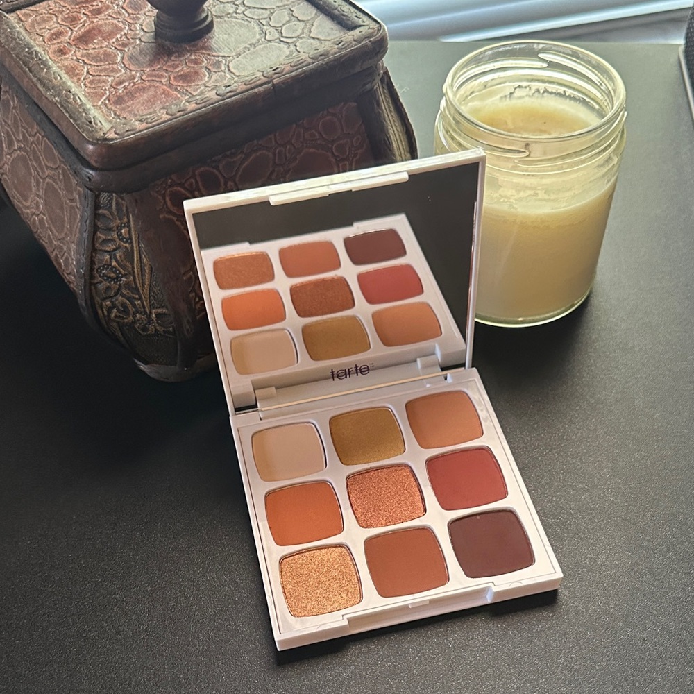 Tarte “Tartelette” - lil toasted, 9-Color Eyeshadow Palette, NWT